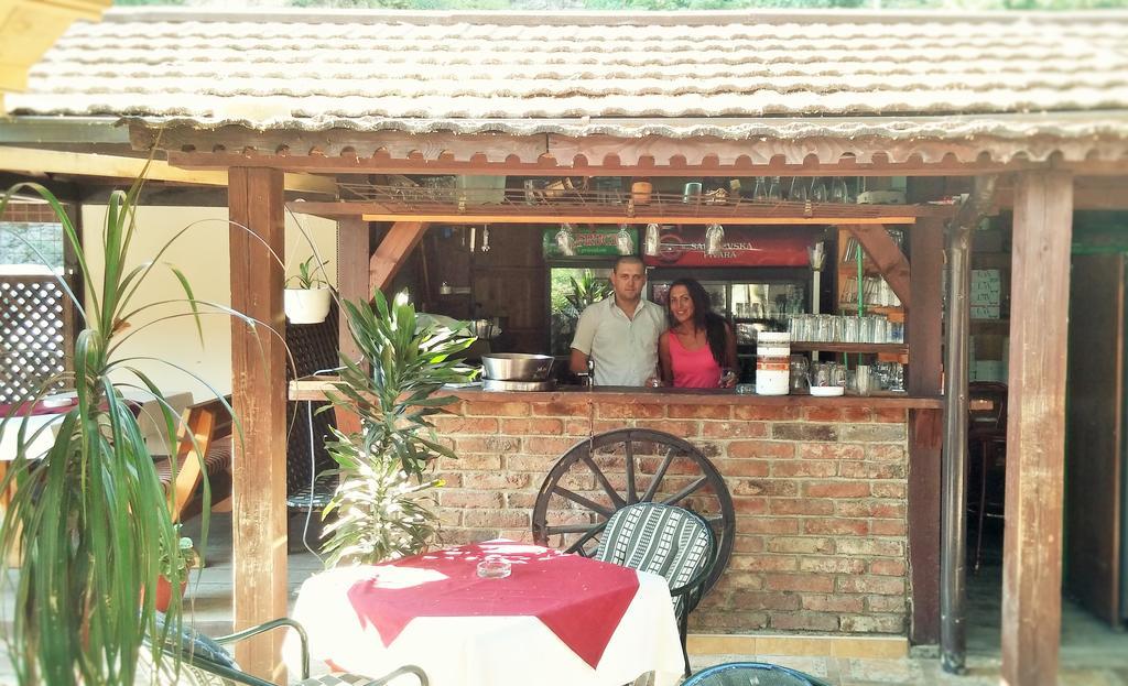 سراييفو B&B Bazeni المظهر الخارجي الصورة