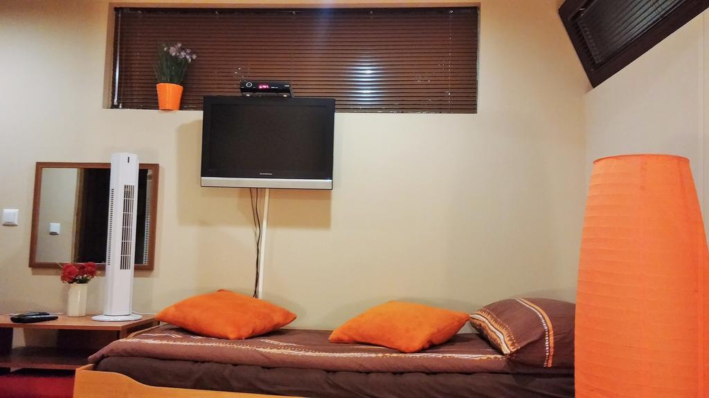 سراييفو B&B Bazeni الغرفة الصورة