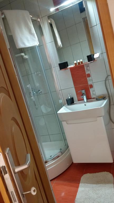 سراييفو B&B Bazeni الغرفة الصورة